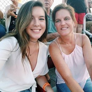 Meet your Posher, Dianne